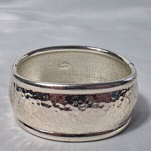 Chico's Wide Hammered Silver Tone Hinged Cuff Bracelet Clamper Bangle 7.0